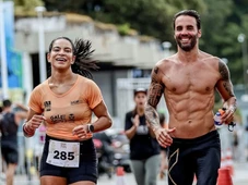 Imagem - Solteiro, Daniel Cady surpreende com shape trincado em foto sem camisa