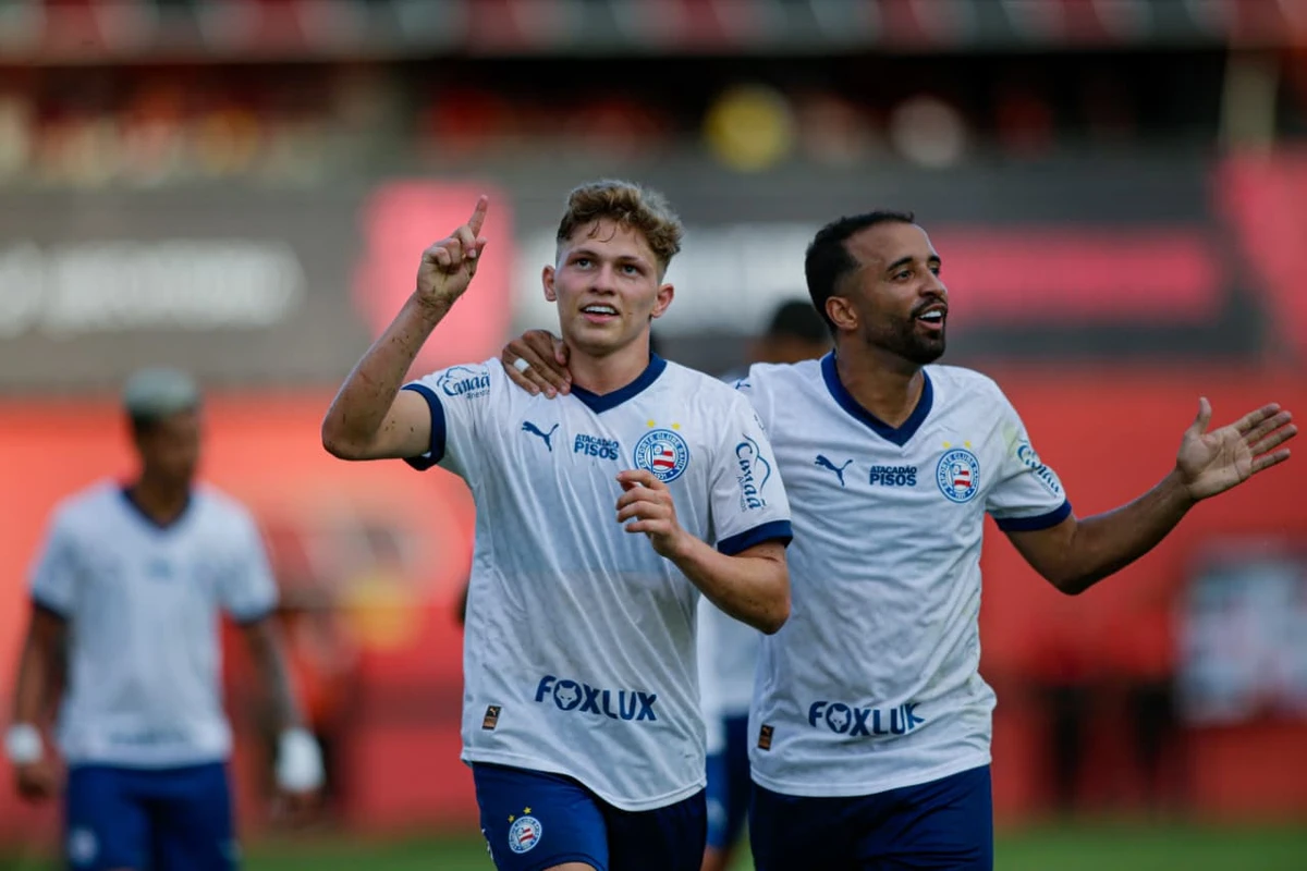 Bahia e Vitória se enfrentaram no Barradão por Arisson Marinho/CORREIO