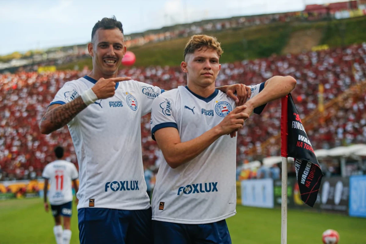 Bahia e Vitória se enfrentaram no Barradão