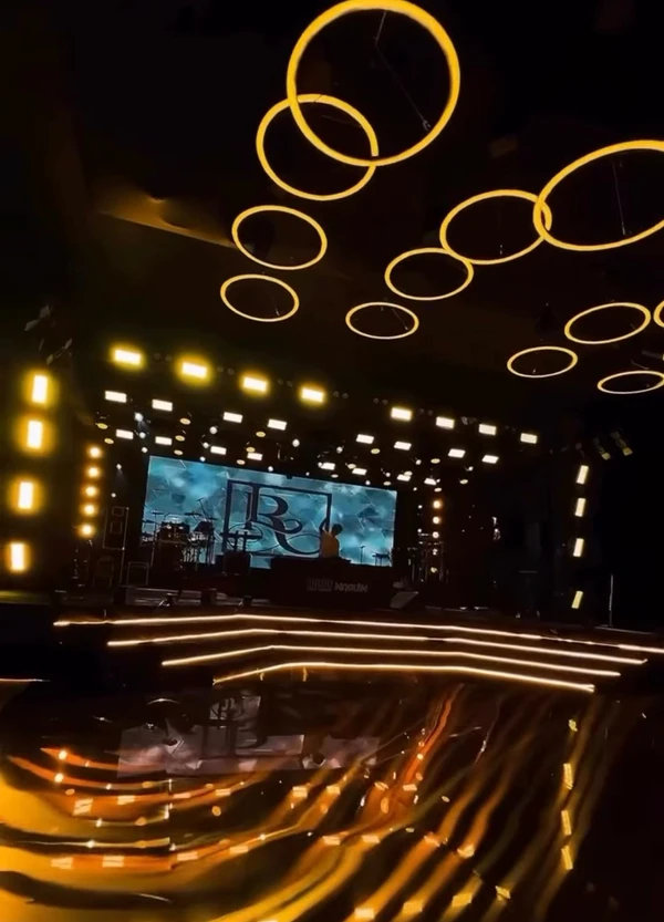 Detalhe da decoração por Reprodução