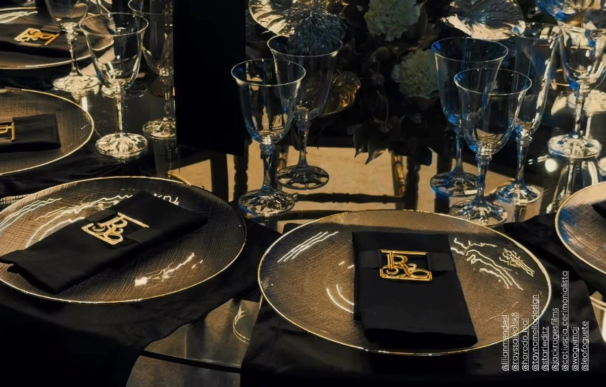 Detalhes da decoração por Reprodução