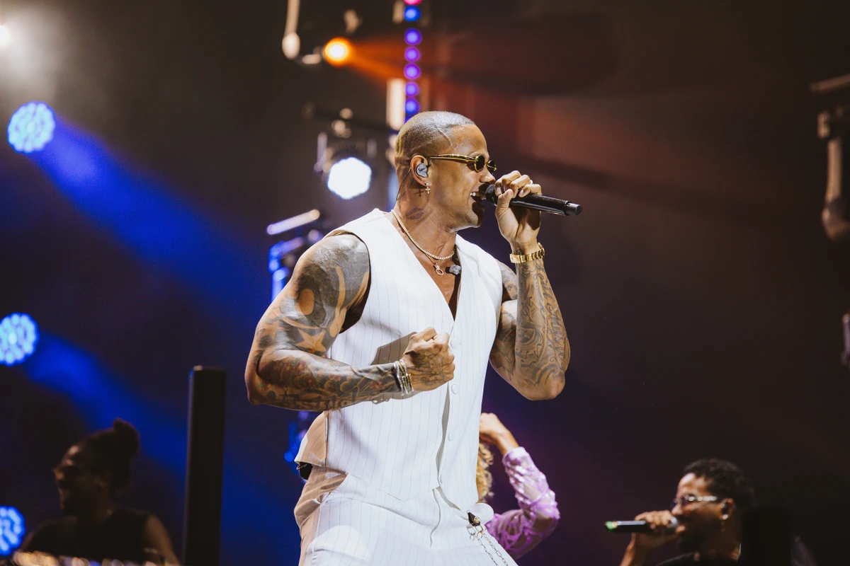 Léo Santana no FV 26 por Lucas Leawry/divulgação