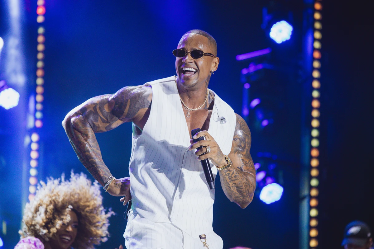 Léo Santana no FV 26