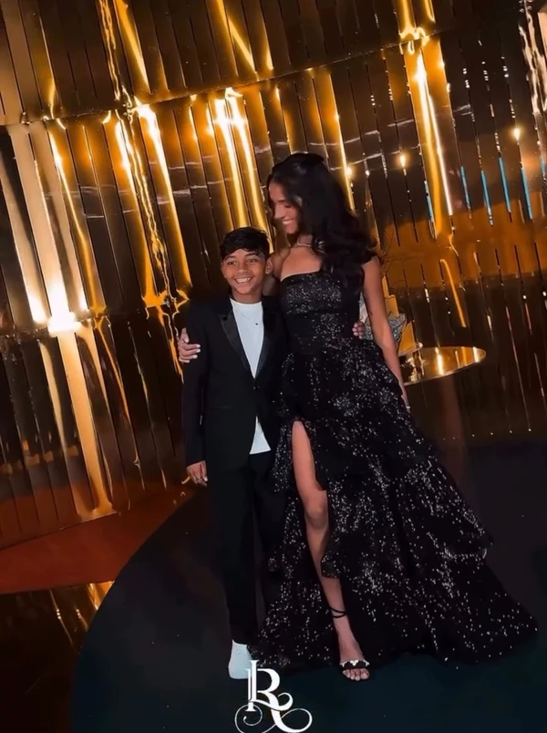 Rayssa Leal com irmão por Reprodução