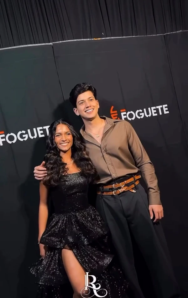 Rayssa Leal com Léo Foguete por Reprodução