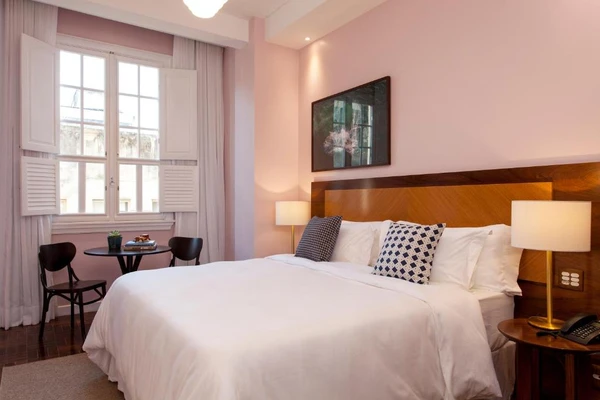 Acomodações do Fera Palace Hotel por Reprodução/Booking.com