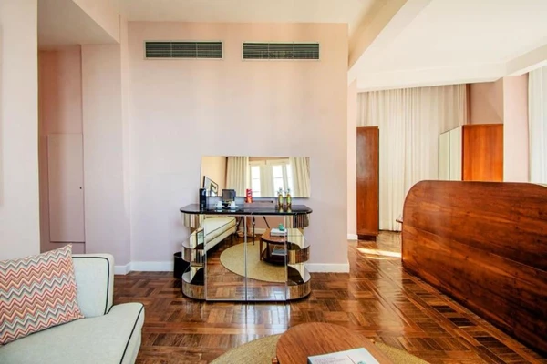 Acomodações do Fera Palace Hotel por Reprodução/Booking.com