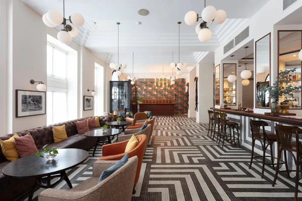 Acomodações do Fera Palace Hotel por Reprodução/Booking.com