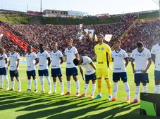 Imagem - 'Cheiro lixo da p..': leitura labial revela provocação de jogadores do Bahia no Barradão