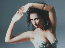 Imagem - Gabi Lins lança Encanto com Tonho Matéria e sample do Olodum