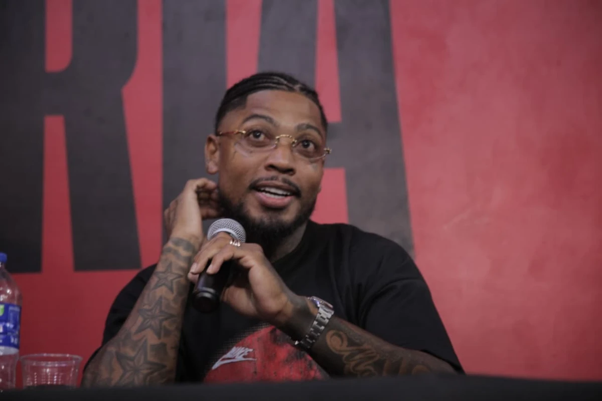 Apresentação de Marinho por Sora Maia/CORREIO