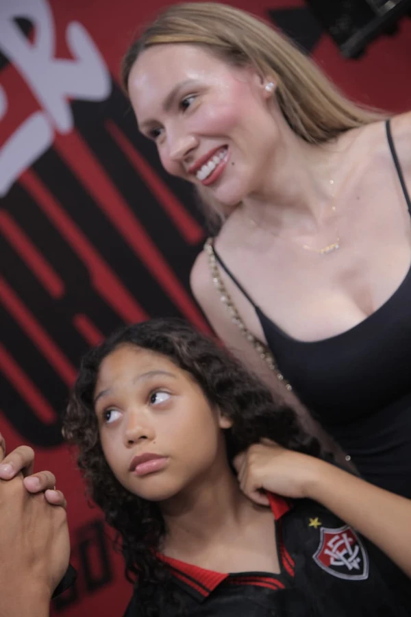 Apresentação de Marinho por Sora Maia/CORREIO