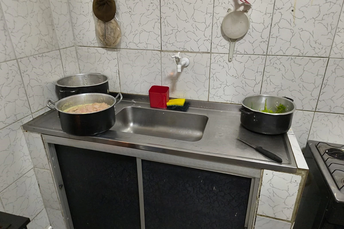 Vigilância Sanitária interdita estabelecimento por funcionamento irregular após denúncia em Feira de Santana por Vigilância Sanitária interdita estabelecimento por funcionamento irregular após denúncia em Feira de Santana