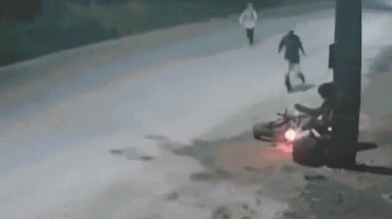 Ladrões roubaram motociclista por Reprodução