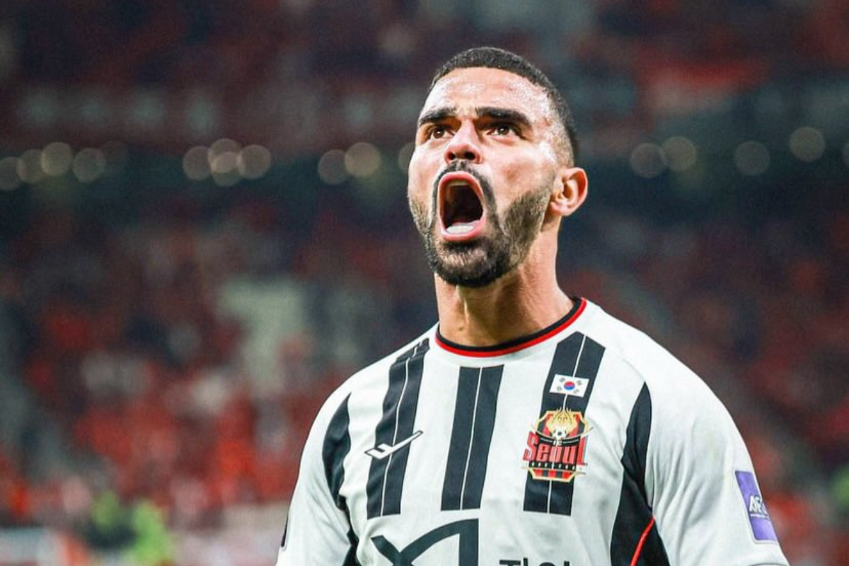 Lucas Silva pode reforçar o Vitória por Reprodução/Redes sociais