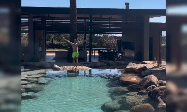 Mansão de Rodrigo Faro por Reprodução