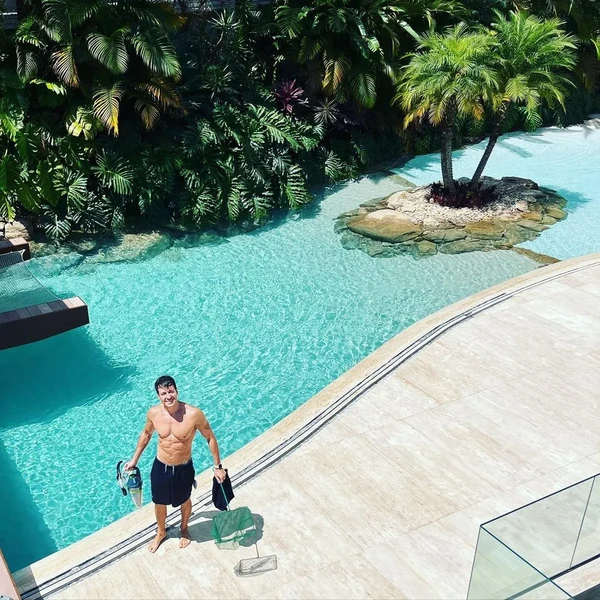 Mansão de Rodrigo Faro por Reprodução