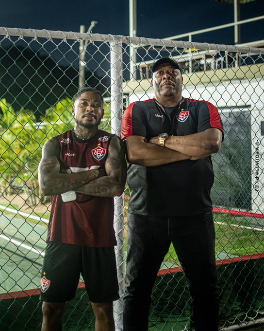 Marinho está de volta ao Vitória depois de 10 anos por Victor Ferreira/EC Vitória