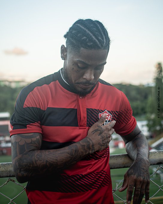 Marinho está de volta ao Vitória depois de 10 anos por Victor Ferreira/EC Vitória