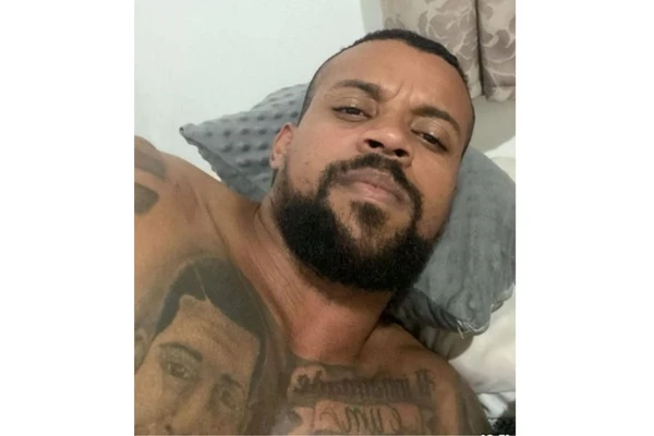 Matheus foi encontrado morto após sair para serviço por Reprodução