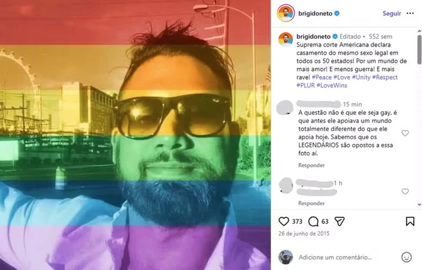 Brigido, do BBB 26, em foto com bandeira do arco-íris publicada no Instagram em 2015 por Reprodução