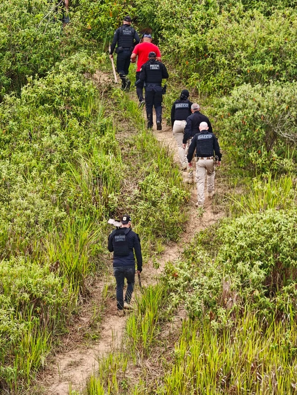 Cemitério clandestino localizado no sul da Bahia por Divulgação