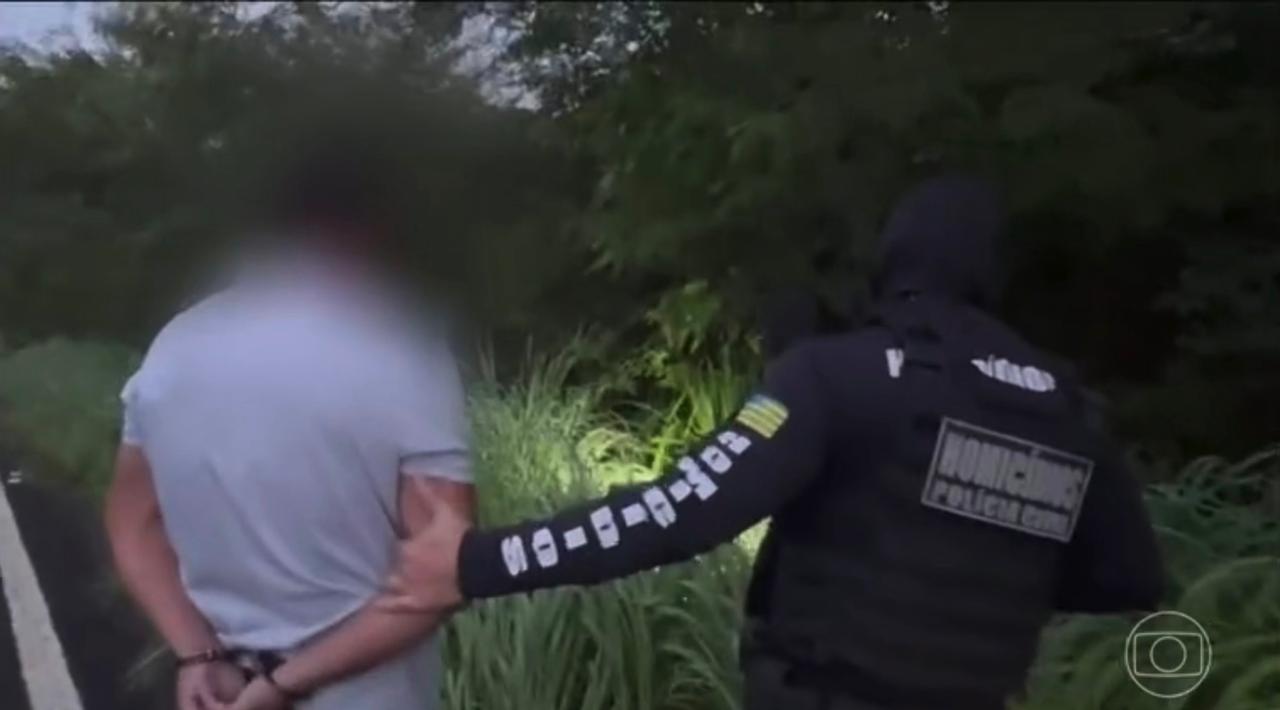 Cléber Rosa de Oliveira indicou onde estava corpo por Reprodução/TV Globo