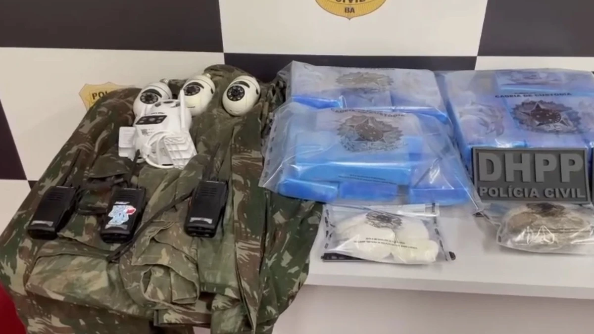 Itens apreendidos durante operação na Bahia