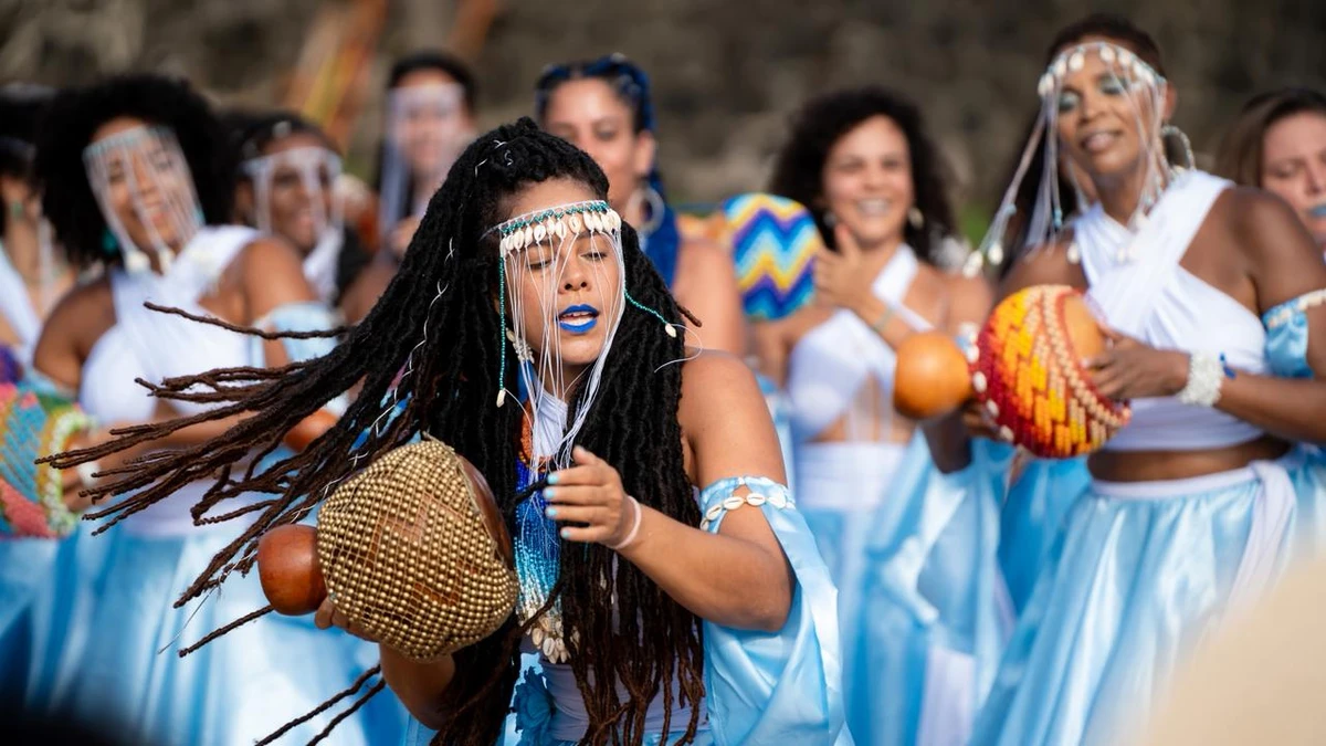 Movimento Agbelas por Emerson Santana e André Frutuôso