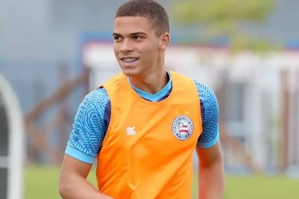 Patrick Verhon pelo Bahia por Felipe Olivera/EC Bahia