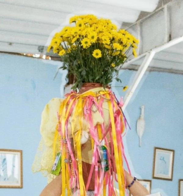 Presente para Iemanjá feito no terreiro Ile Axé Opo Yia Ogunte por Divulgação