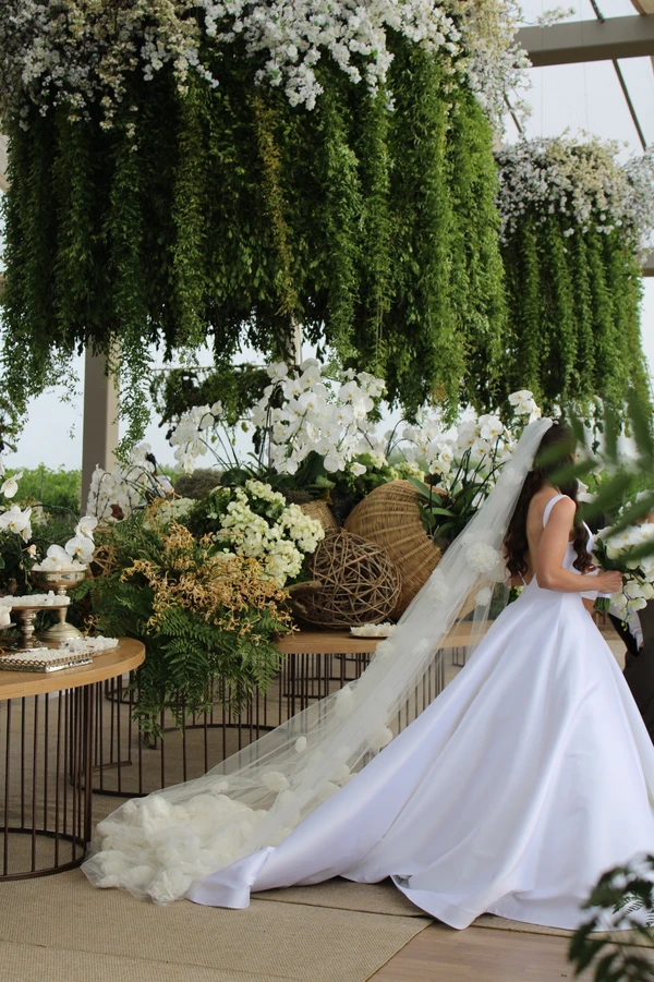 Suporte Eventos investe em acervo com peças que vão do clássico ao contemporâneo e do rústico ao minimalista por Divulgação