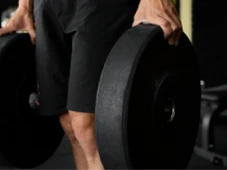 Imagem - Caminhada do fazendeiro: o exercício de moda que melhora a força abdominal e o equilíbrio