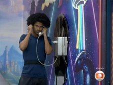 Imagem - BBB 26: Breno atende Big Fone e veta Brigido de todas as provas da semana