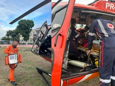 Imagem - Idosa vítima de ACV em ilha é resgatada de helicóptero