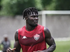 Imagem - Atacante equatoriano com passagem desastrosa pelo Vitória vive fase artilheira na Argentina