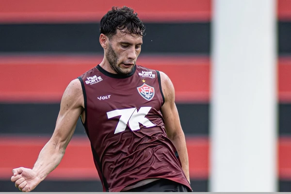 Apresentação do Vitória após vitória contra o Remo