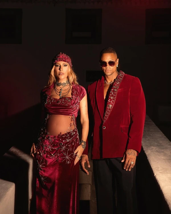 Léo Santana e Lore Improta comandaram a Noite da Aclamação, reunindo famosos, show de Ivete Sangalo e mais de R$ 600 mil por Reprodução/Instagram