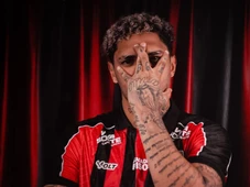 Imagem - Chegou o 9 titular? Vitória anuncia contratação do centroavante Pedro Henrique