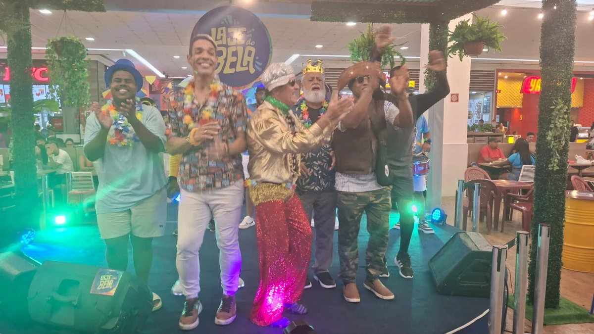 Apresentação dos candidados a Rei Momo no Laje do Bela por Divulgação