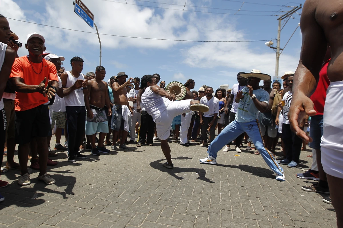 Capoeira na rua, 2019 por Arisson Marinho/Arquivo CORREIO