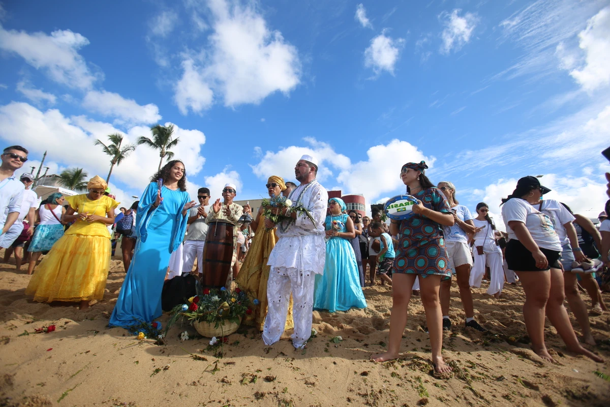 Dia de celebrar Iemanjá, 2020 por Tiago Caldas/Arquivo CORREIO