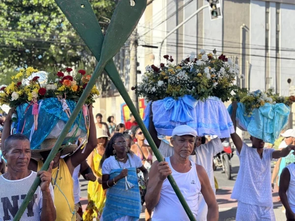 Evento tradicional acontece na véspera do 2 de fevereiro