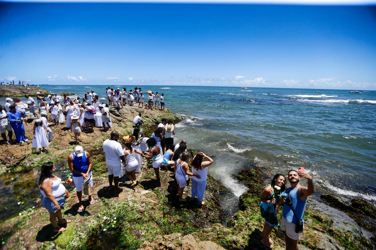 Festa de Iemanjá, 2025 por Arisson Marinho/Arquivo CORREIO