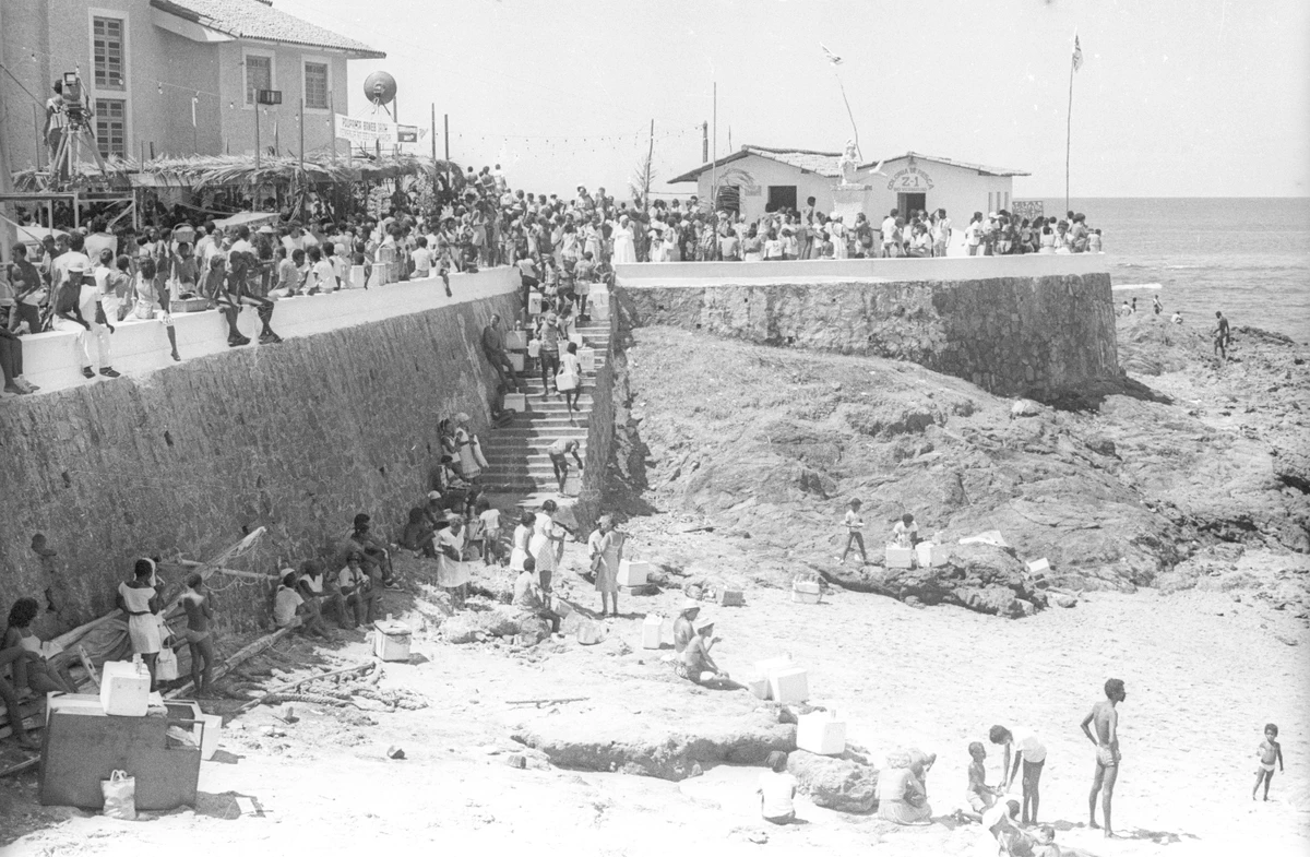 Festa de Iemanjá em 1984 por Lourival Custódio - Arquivo Correio
