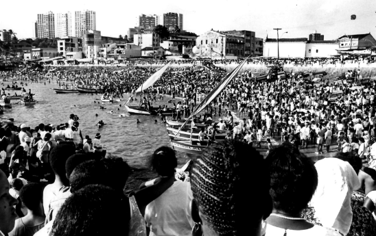 Festa de Iemanjá em 1993 por Antenor Pereira/Arquivo CORREIO