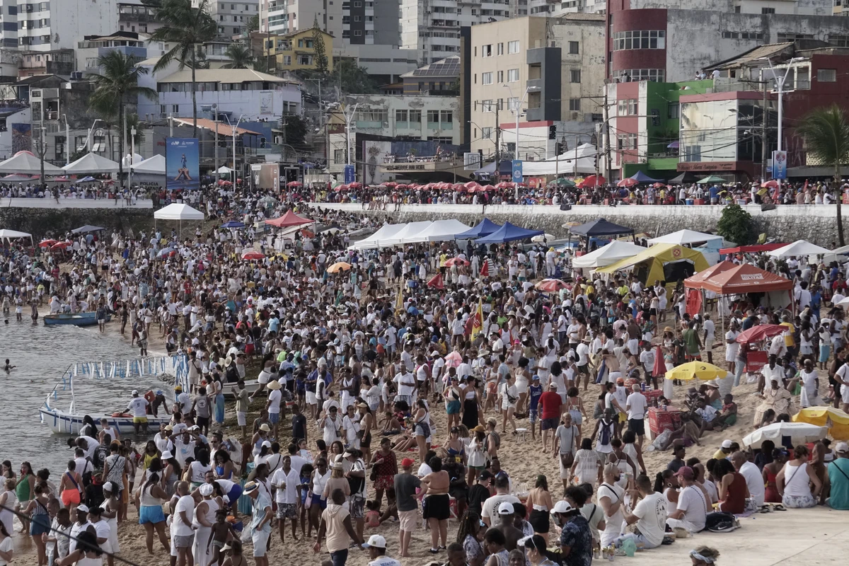 Festa de Iemanjá em 2024 por Ana Albuquerque/Arquivo CORREIO