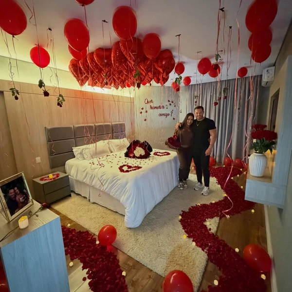 Gracyanne disse sim e vive novo romance por Reprodução/Instagram