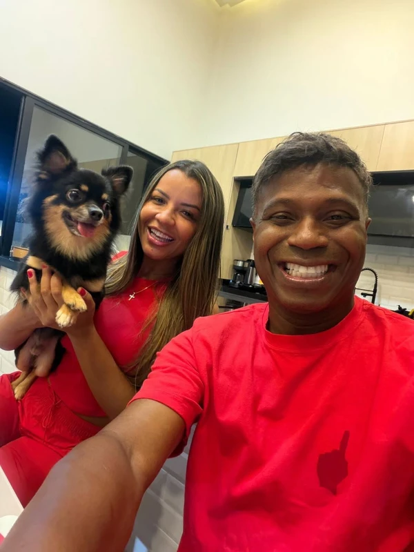 Luana Guedes e Edilson Capetinha por Reprodução/Instagram