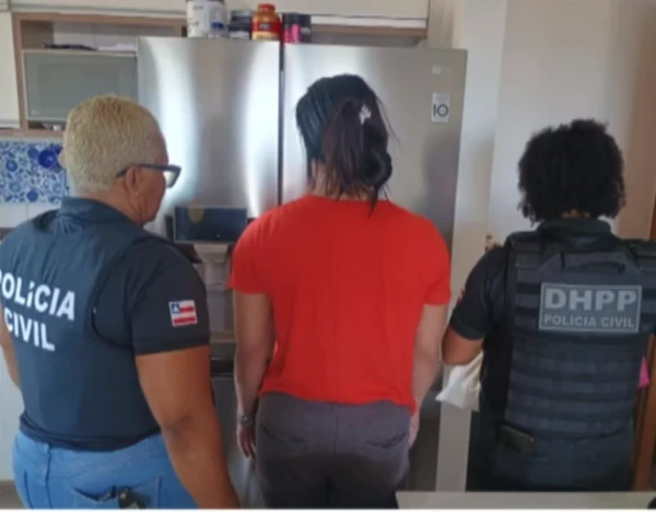 Mulher é presa por aplicar golpes em Salvador por Reprodução